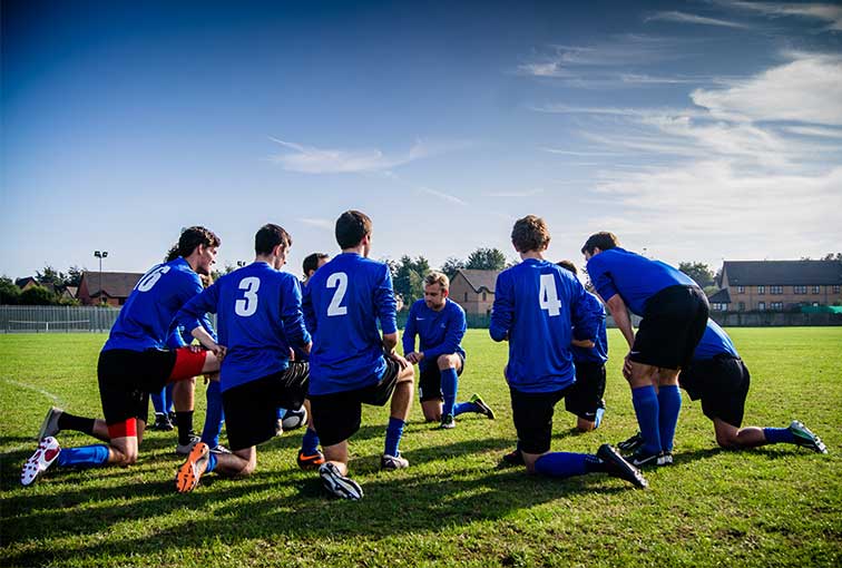 Pourquoi inscrire ma fille au football à la rentrée ?