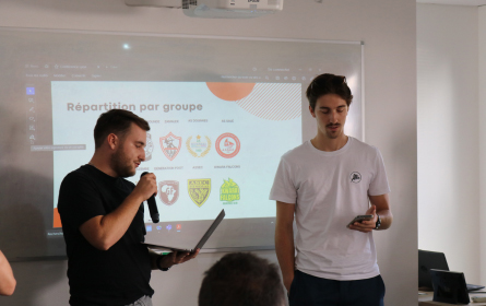 Etudiants-en-présentation Etudiants en présentation